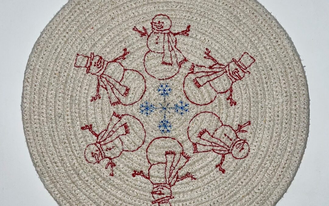 Embroidery Playground – Embroidered Rope Trivet